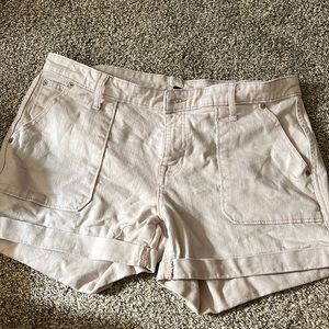 Gap girlfriends short